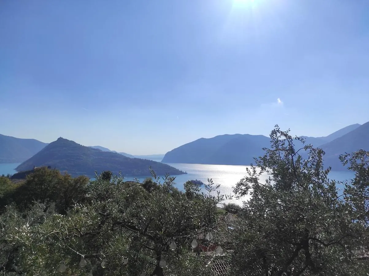 Casadolcelago Marone Villa Con Giardino Vista Lago Private Parking Ferienhaus
