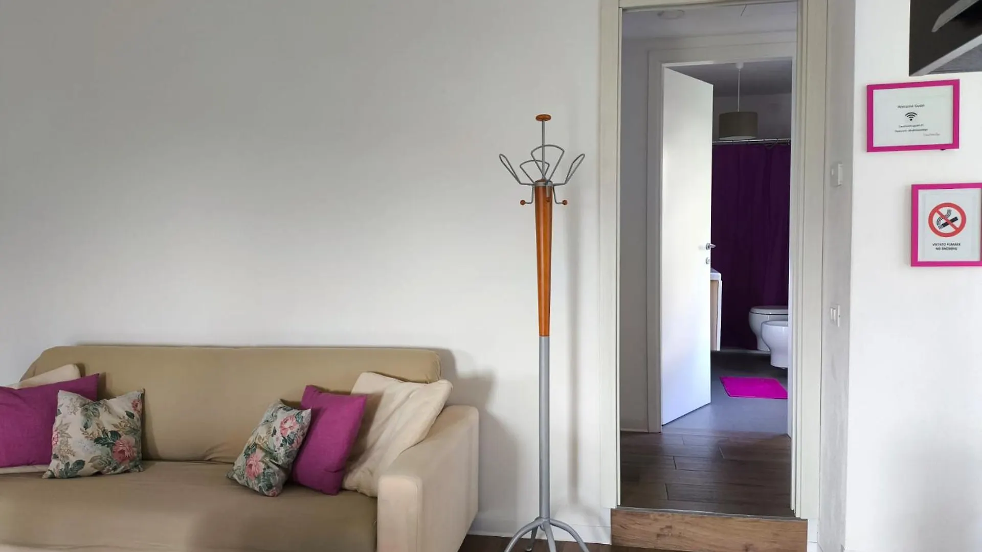 Semesterbostad Casadolcelago Marone Villa Con Giardino Vista Lago Private Parking